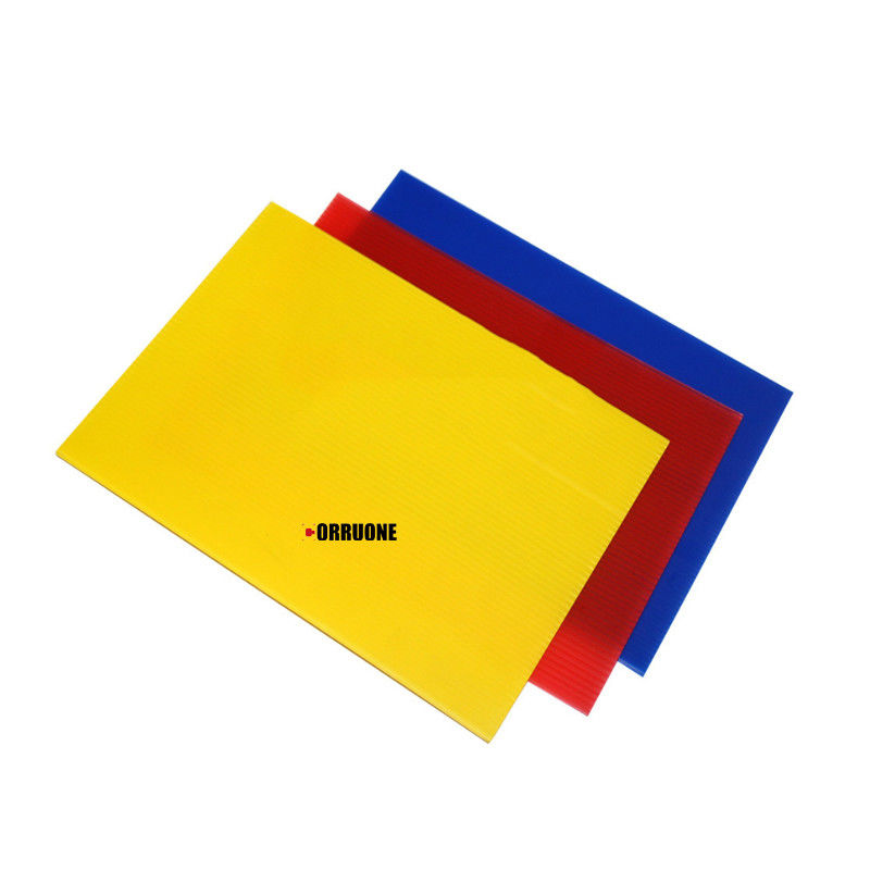 Il bordo scanalato in Correx bianco del bordo dei pp 4x8 4mm 5mm Correx ha personalizzato