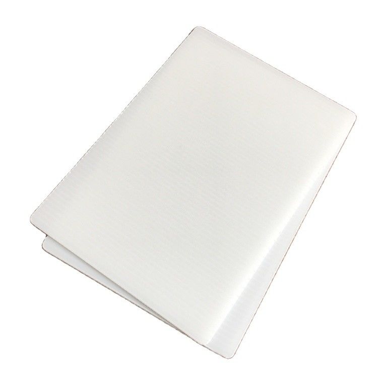 Lo strato ondulato A4 Coroplast dell'HDPE ignifugo di Sunproof riveste 4x8