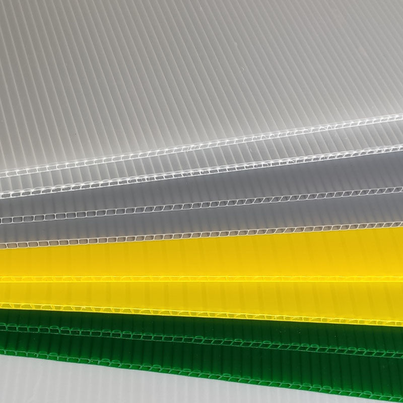 4ft x 8ft Twin Wall corrugato fogli di plastica UV resistente per imballaggi eco-friendly